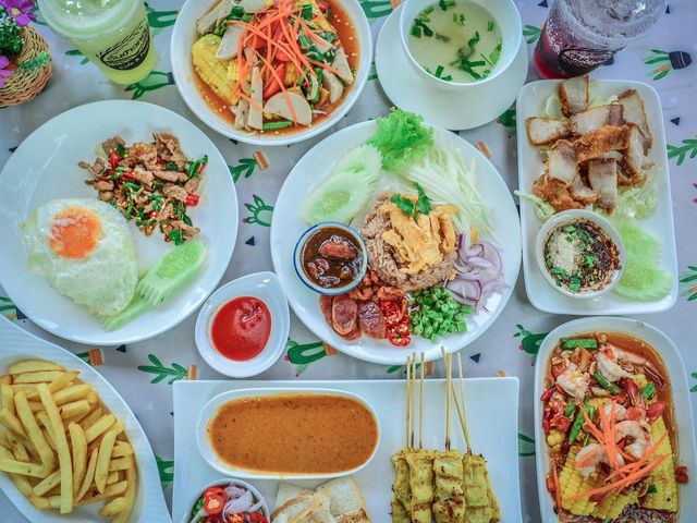 คาเฟ่บรรยากาศดีวิวทุ่งนา