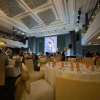 Grand Wall Wedding