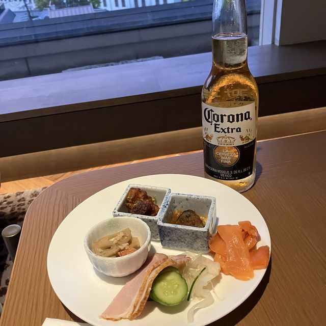 [ウェスティン都ホテル京都]の朝ごはんとラウンジ