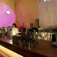 ร้าน Mischasheap ผับน่ารักในถนนข้าวสาร