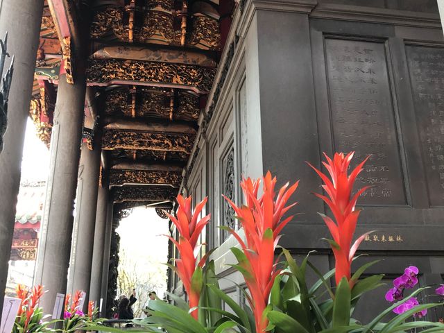 【台湾】台湾一のパワースポット！龍山寺をご紹介