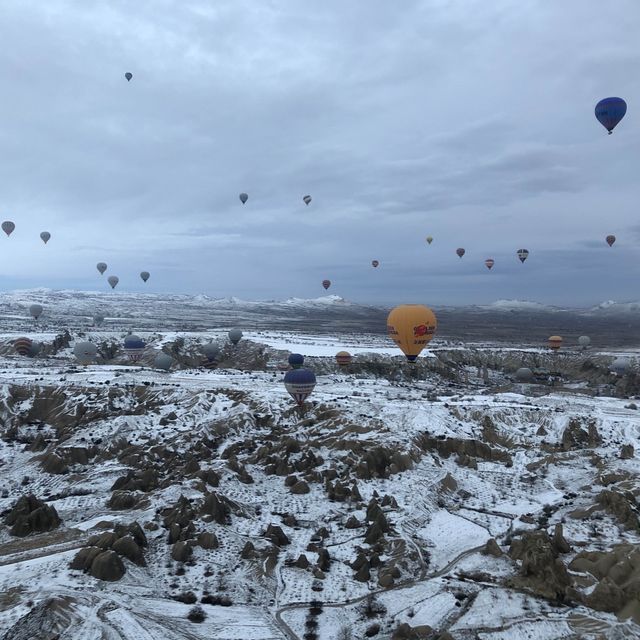 搭乘土耳其熱氣球欣賞天空美景