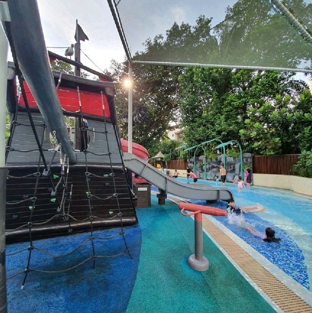Shangri-La Singapore, Splash Zone