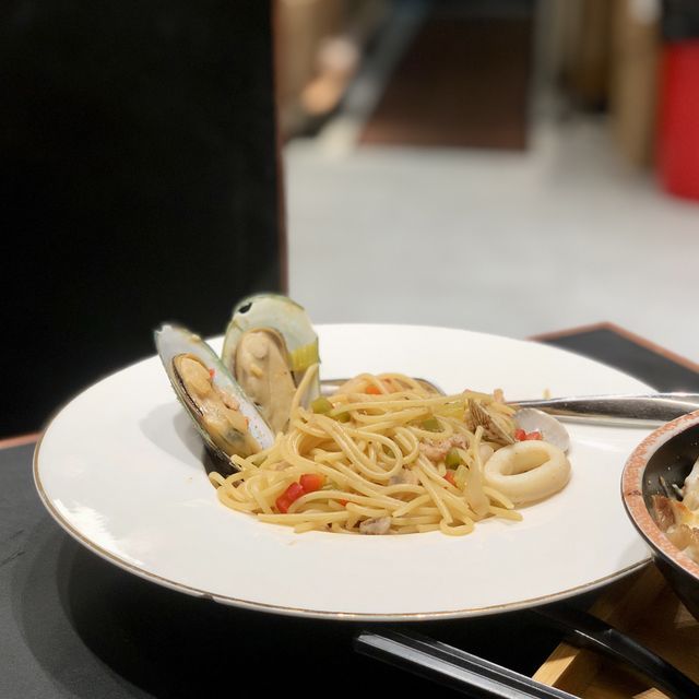 旺角特色高質香港人食堂💛🤪