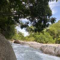 น้ำตกพรมโลก ธรรมชาตินครศรีธรรมราช