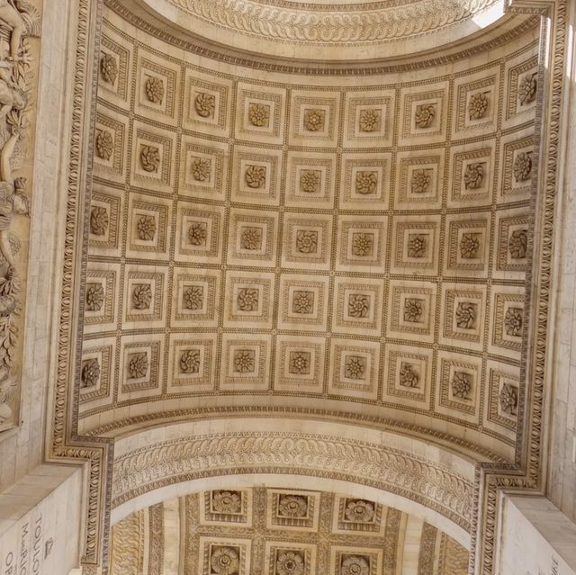 Arc de Triomphe