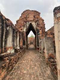 โบราณสถาน ปราสาทนครหลวง 