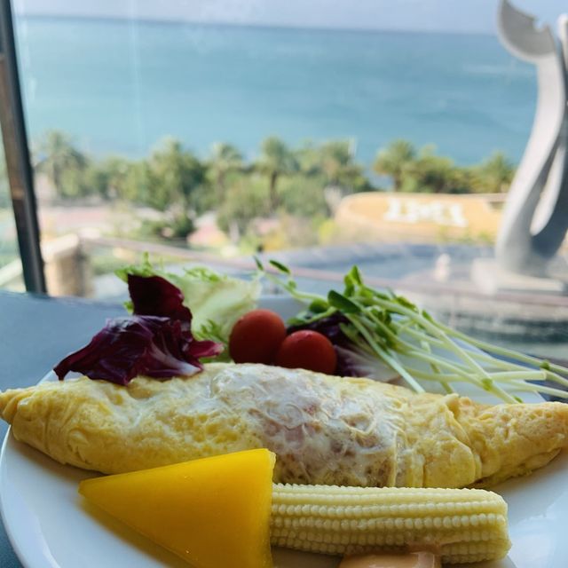墾丁H會館一泊二食好享受