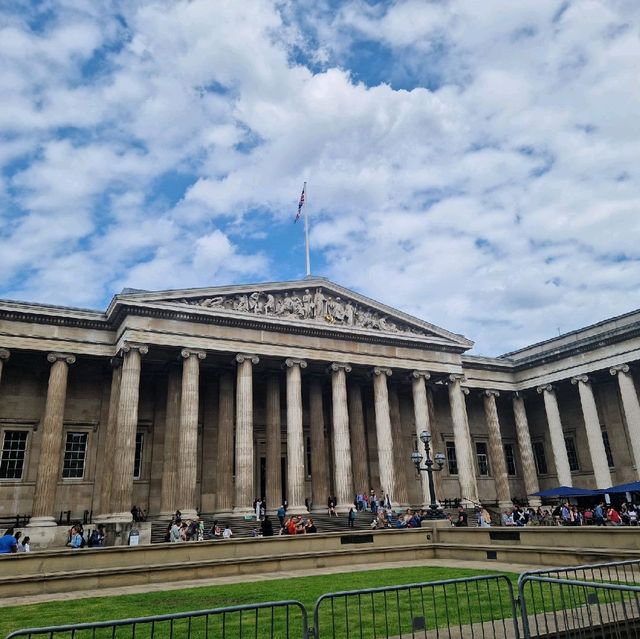 Visit to the amazing British Museum (free)