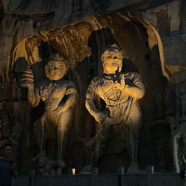 Longmen Grottoes, must visit site in Luoyang