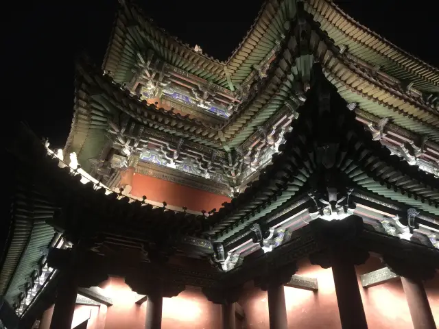 Datong's Ancient City Wall At Night!