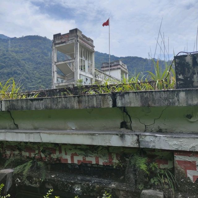 Earthquake memorial and ruins near Chengdu