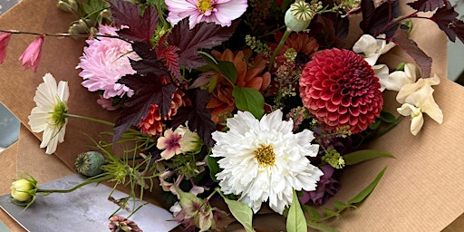Ochre Botanical Studios // Late Summer Bouquet Workshop | Floral Studio // South Trinity Road
