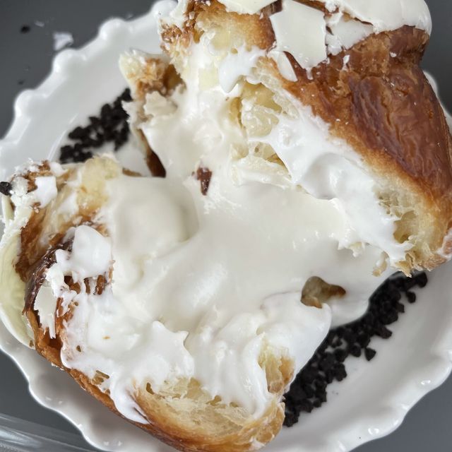 영도흰여울문화마을 카페 ‘에테르’ 영도흰여울문화마을 카페 ‘에테르’