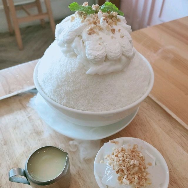 Sweet Addict

ร้านของหวานย่านถนนจันทร์