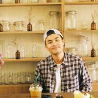 คาเฟ่ริมน้ำ ฉะเชิงเทรา ☕️🥛🫗🍹🎂🍰🧁
