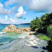 it is Paradise, La Digue 