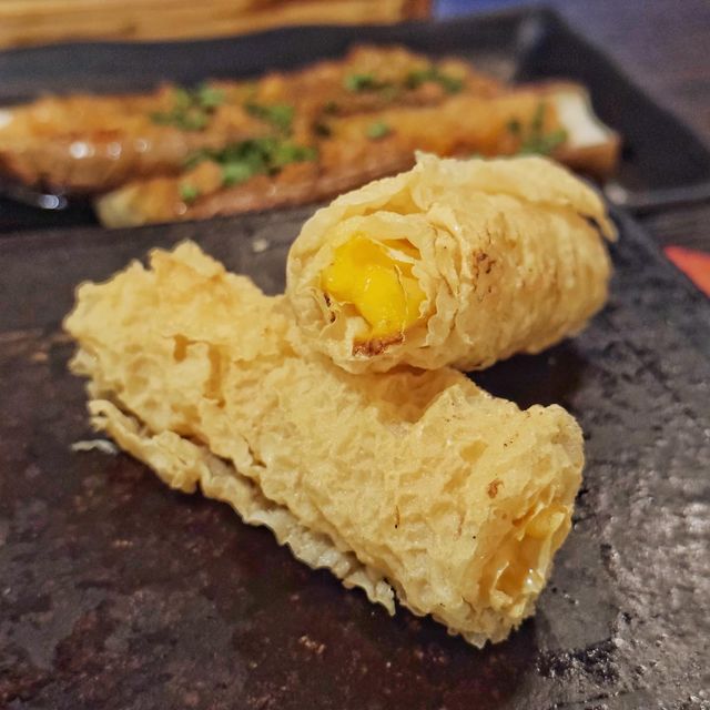 招牌🌶️麻辣雞🐓美味，串燒🔥高質