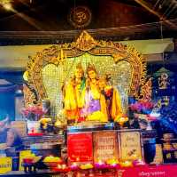 ปีใหม่นี้ มามูกันนนที่ศาลพระพิฆเนศ สี่เเยกห้วยขวาง