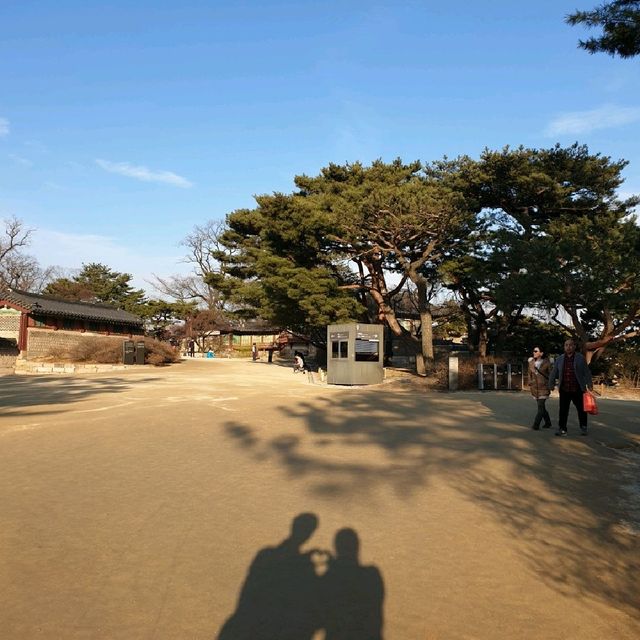 날씨가 선선해진 지금, 한복 데이트