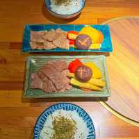 《高質炭香糊塗燒肉》