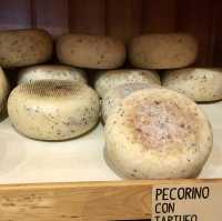  意大利Pienza 🐑 特色名產羊奶芝士