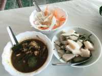 ขนมจีนประตู 3 ม.ราชภัฏนครศรีธรรมราช