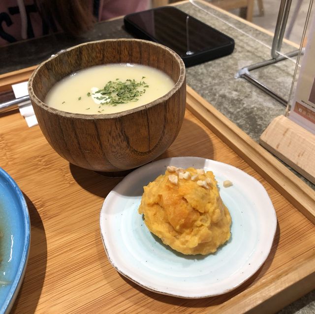 荃灣｜木系chill chill cafe