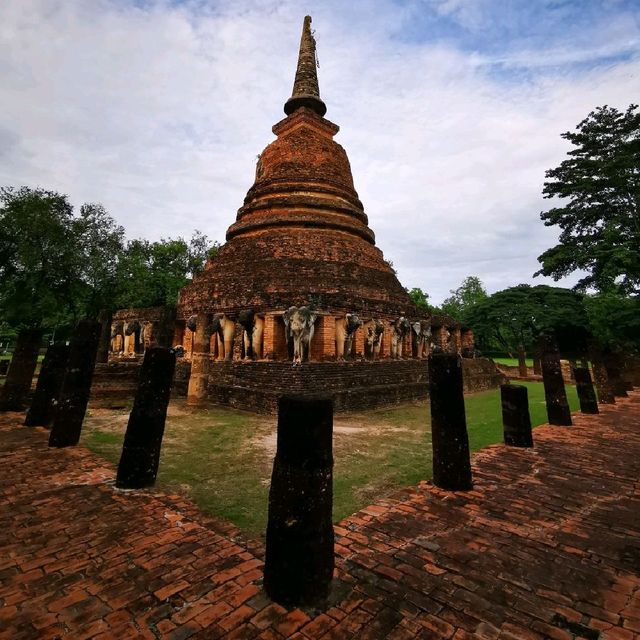 วัดที่ 65 โบราณสถานวัดช้างล้อม สุโขทัย