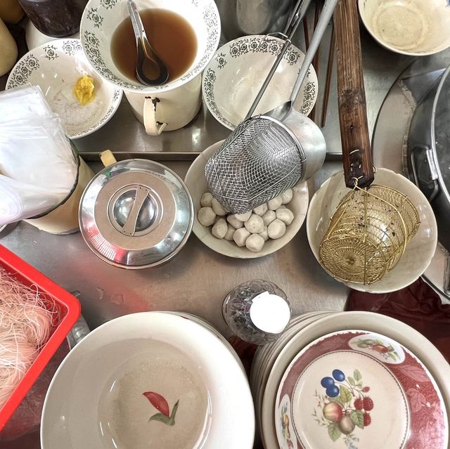 ร้านบะหมี่เย็นตาโฟสามพี่น้อง รสเด็ด ย่านเมืองเก่า