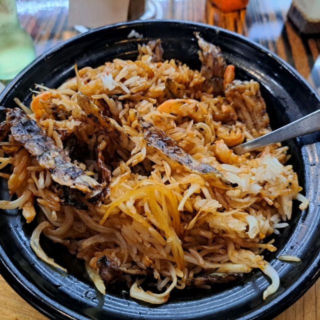 旺角大熱煲仔飯之一 煲仔榮記🐟🦐🍚