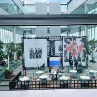 【大阪府】期間限定！地上300mのバスケットコート！