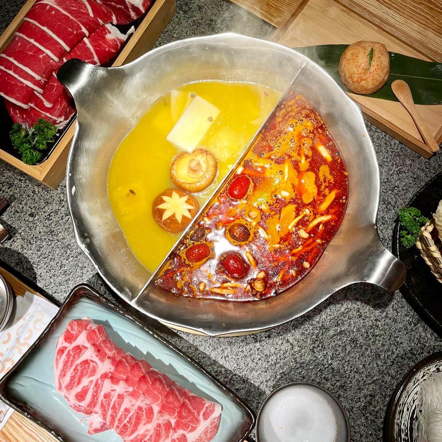 Coucou Hotpot Singapore – Taiwanese-Style Hotpot Restaurant Opens