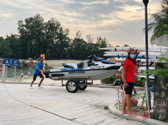 Water sports and activities at Sentosa Island