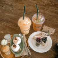 คาเฟ่ริมน้ำ ฉะเชิงเทรา ☕️🥛🫗🍹🎂🍰🧁