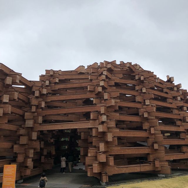 彫刻の森美術館でアートにふれて遊ぶ