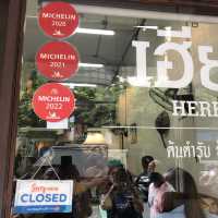 Michelin Star street Food.. Here Hai