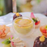 จิบชาสุดหรู ในบรรยากาศ Summer in Europe