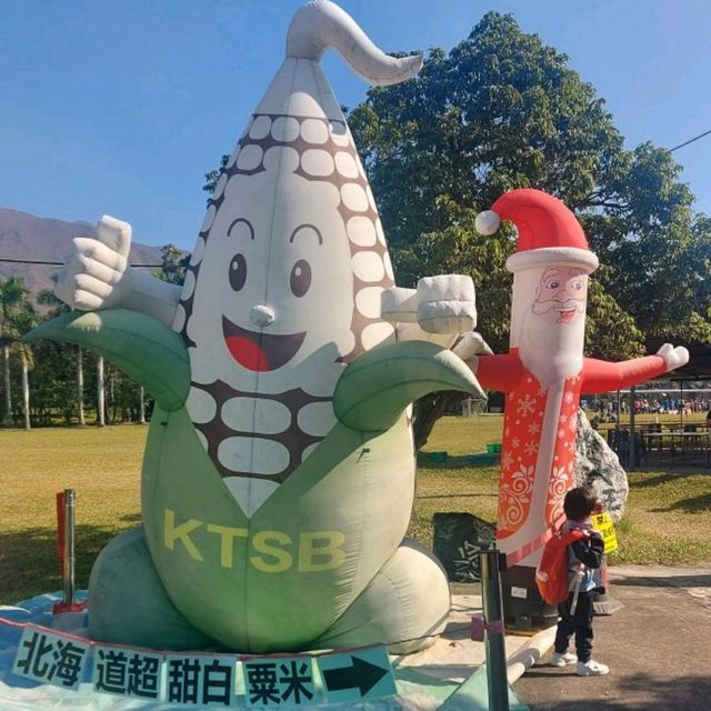錦田鄉村俱樂部，任摘士多啤梨，大草地逛奔
