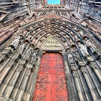 Strasbourg Cathedral, breathtaking! 😲