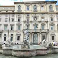 Admire the fountains at Piazza Navona