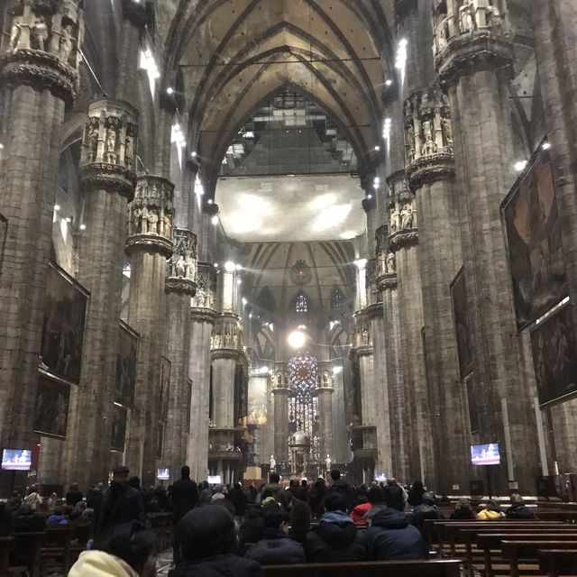 Duomo in Christmas season 