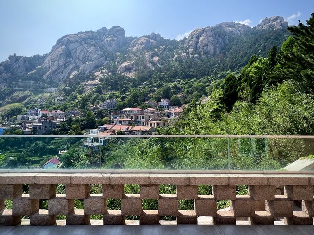 명산과 바다를 한눈에 담을 수 있는 별장, 모하이메이수