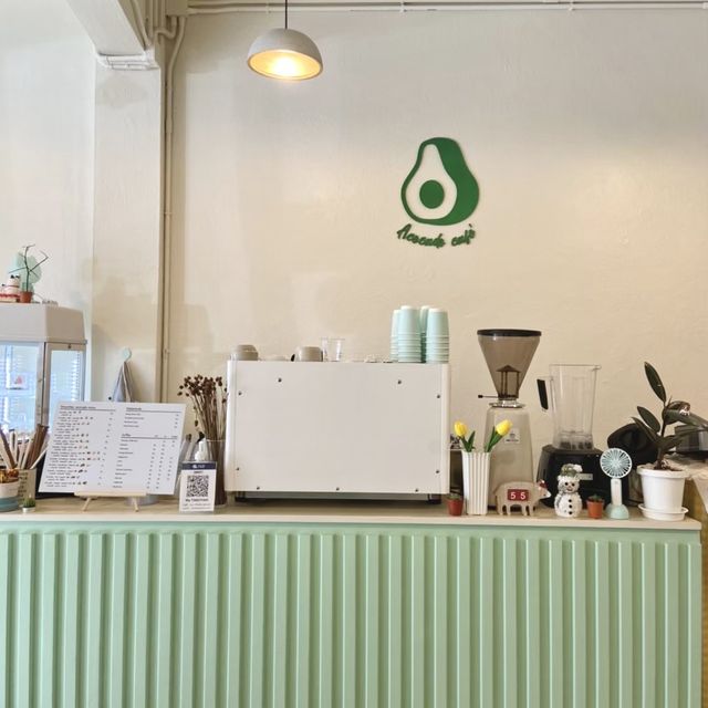 Gd. Avocado cafe