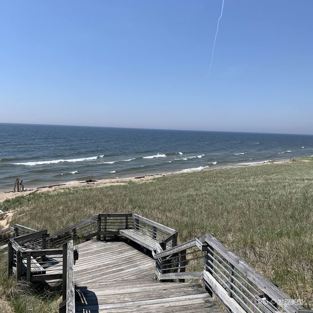 A most remarkable beach on Lake Michigan