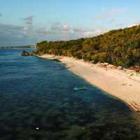 THOMAS BEACH : ULUWATU BALI