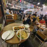 สุขสม นมสด (Sooksom Nomsod)