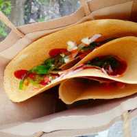 "เครป..อร่อยยืนหนึ่ง"ต้อง ..บังบังเครป..หาดกมลา