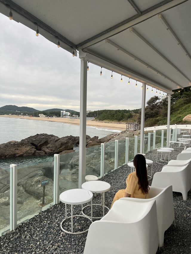포항에서 환상적인 바다뷰 카페 ‘1703카페’