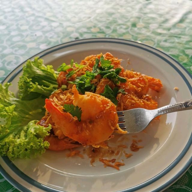 เหมือนฝัน1​  ร้านอาหารทะเล​ ชายหาดสวนสน